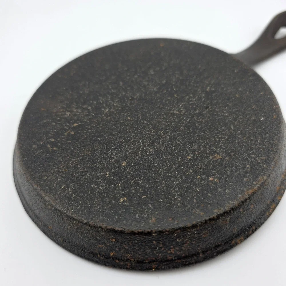 Cast Iron Mini Skillet Pan Pre-Owned‎ Vintage Cooking Heavy Duty